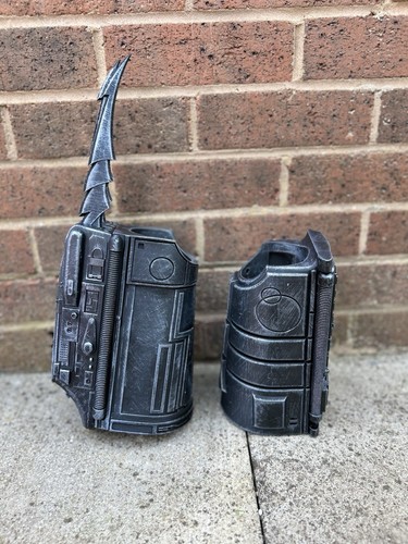 Predator gauntlets for - p1,